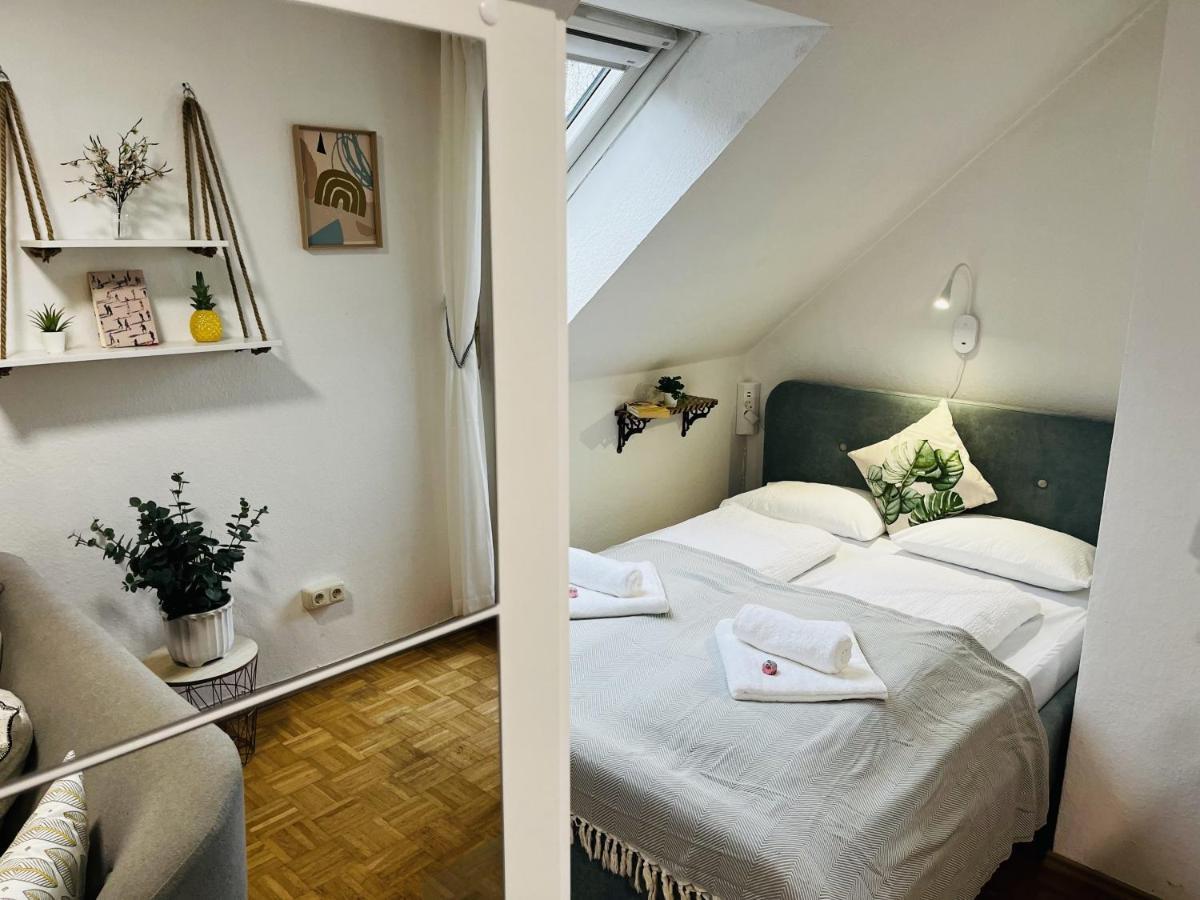 Stylisches Apartment / Netflix / Balkon Bochum Exterior foto